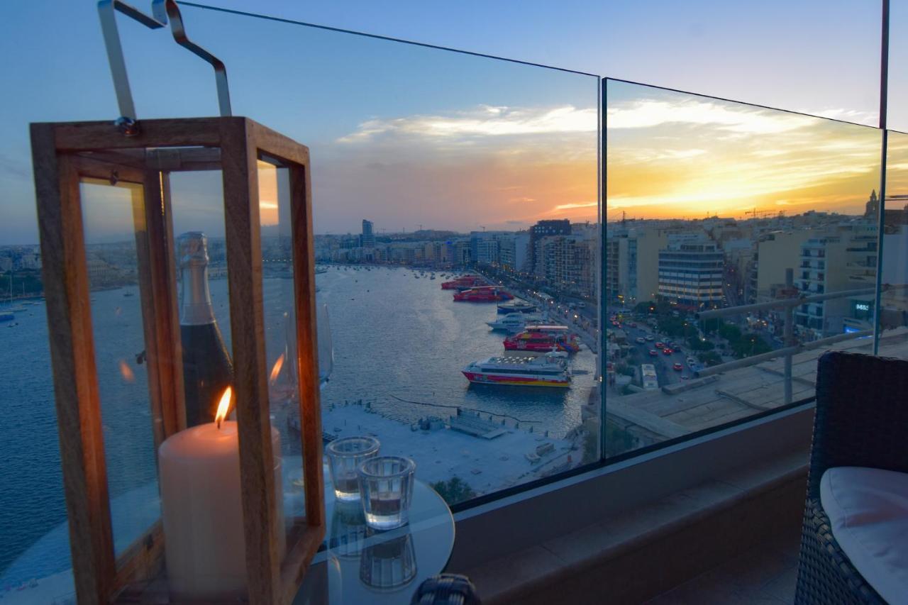 Unique Seafront Triplex Penthouse With Panoramic Bedroom & Rooftop Jacuzzi Overlooking Valletta 슬리에마 외부 사진